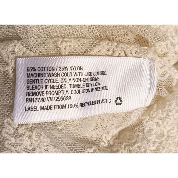 Crochet Lace Blouse M Cream Sheer Embroidered Boho Cottage Romantic Holiday Top - Picture 10 of 10